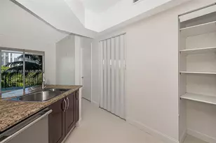 20000 E Country Club Dr, Aventura, FL 33180 - Photo 11