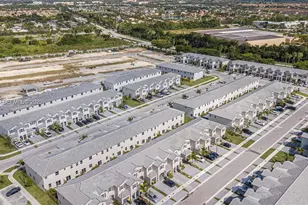 2685 SE 12th St, Homestead, FL 33035 - Photo 27