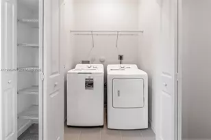 2685 SE 12th St, Homestead, FL 33035 - Photo 21