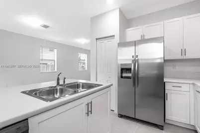 2685 SE 12th St #2685, Homestead, FL 33035 - Photo 11
