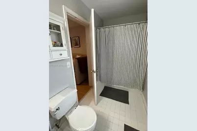 2484 SW 177th Ter, Miramar, FL 33029 - Photo 9