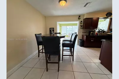 1833 SW 43rd Ave, Fort Lauderdale, FL 33317 - Photo 9