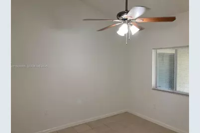 16304 Glenmoor Dr #16304, West Palm Beach, FL 33409 - Photo 9