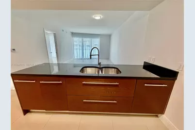 475 Brickell Ave #1711, Miami, FL 33131 - Photo 19