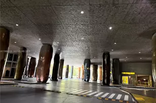 475 Brickell Ave, Miami, FL 33131 - Photo 13