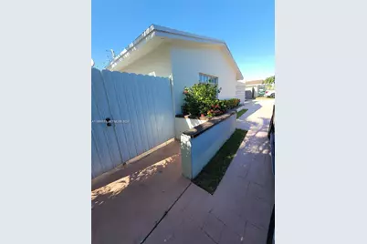 12305 SW 42nd St, Miami, FL 33175 - Photo 3