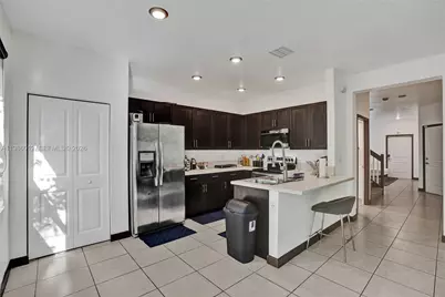 408 NE 212th Ter, Miami, FL 33179 - Photo 17
