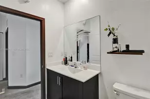 408 NE 212th Terrace, Miami, FL 33179 - Photo 33