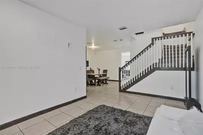 408 NE 212th Ter, Miami, FL 33179 - Photo 3