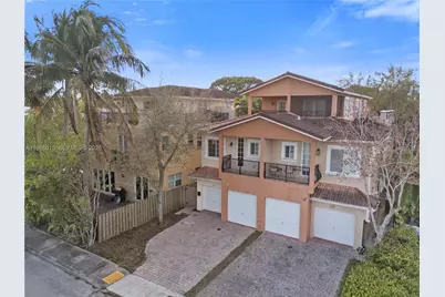 819 SW 7th Ave, Fort Lauderdale, FL 33315 - Photo 5