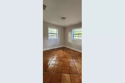 2964 NE 12th Ter, Pompano Beach, FL 33064 - Photo 9