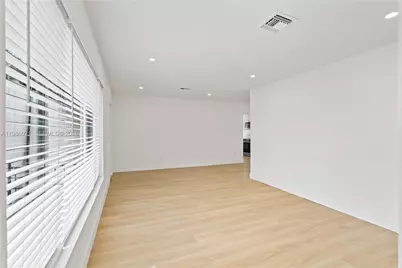 2995 NW 88th St, Miami, FL 33147 - Photo 11