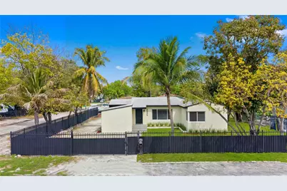 2995 NW 88th St, Miami, FL 33147 - Photo 1