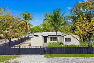 2995 NW 88th St, Miami, FL 33147 - Photo 1