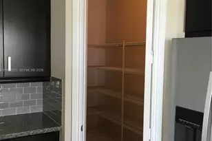 1501 SW 113th Ave, Pembroke Pines, FL 33025 - Photo 9