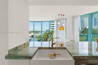 6000 Indian Creek Dr #5B, Miami Beach, FL 33140 - Photo 1