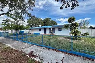 4513 NW 203rd Terrace, Miami Gardens, FL 33055 - Photo 3