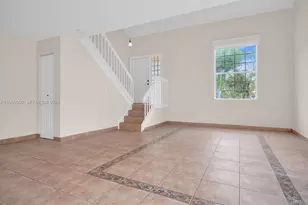 11811 SW 102nd St, Miami, FL 33186 - Photo 3