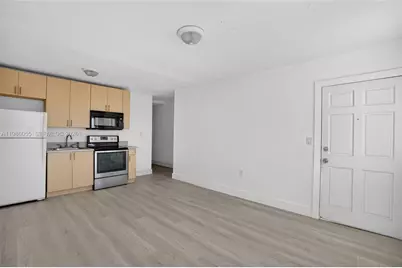 767 NW 35th St, Miami, FL 33127 - Photo 11