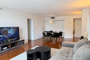 20505 E Country Club Dr, Aventura, FL 33180 - Photo 3