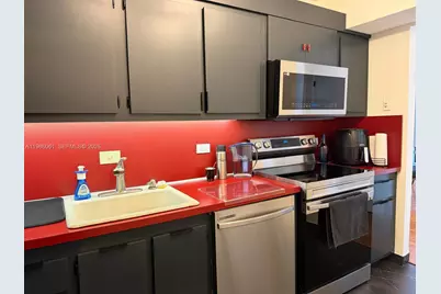 20505 E Country Club Dr #236, Aventura, FL 33180 - Photo 5