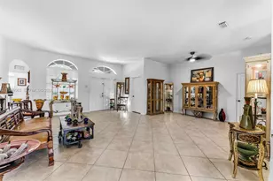 2819 Augusta Ln, Homestead, FL 33035 - Photo 7