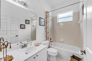 2819 Augusta Ln, Homestead, FL 33035 - Photo 15