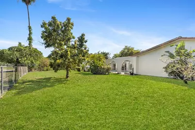 11101 NW 26th Dr, Coral Springs, FL 33065 - Photo 43
