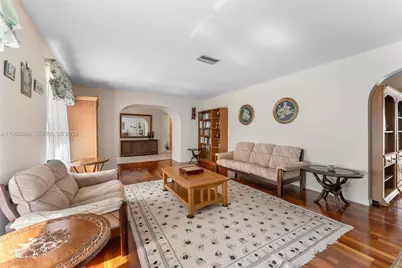 11101 NW 26th Dr, Coral Springs, FL 33065 - Photo 9