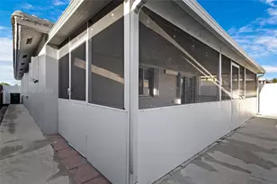 10168 NW 126th Terrace, Hialeah Gardens, FL 33018 - Photo 29