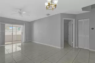 10168 NW 126th Terrace, Hialeah Gardens, FL 33018 - Photo 15