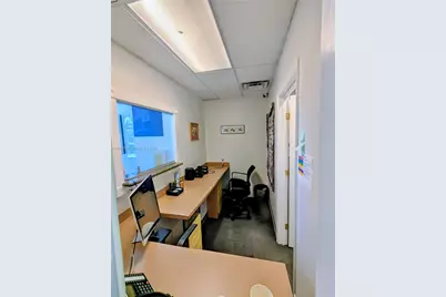 1100 W Oakland Park Blvd, Wilton Manors, FL 33311 - Photo 9