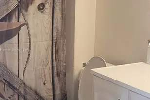 12400 Vista Isles Dr, Sunrise, FL 33325 - Photo 11