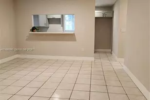 800 SW 10th Ave, Hallandale Beach, FL 33009 - Photo 5