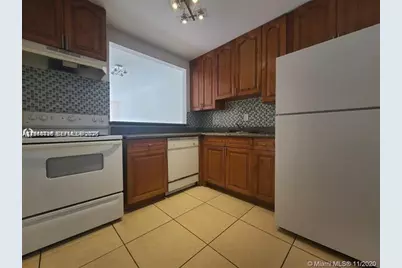 15225 NE 6th Ave #B303, Miami, FL 33162 - Photo 5