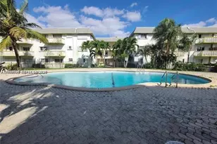 15225 NE 6th Ave, Miami, FL 33162 - Photo 19