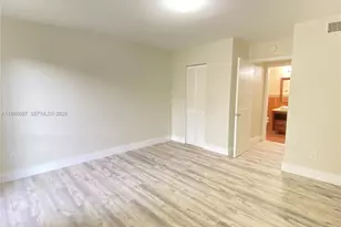 10794 N Kendall Dr, Miami, FL 33176 - Photo 13