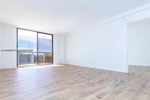 13499 Biscayne Blvd, North Miami, FL 33181 - Photo 3