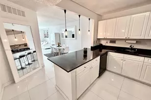 2301 Collins Ave, Miami Beach, FL 33139 - Photo 13