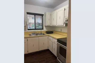 7910 Taft St #107, Pembroke Pines, FL 33024 - Photo 5