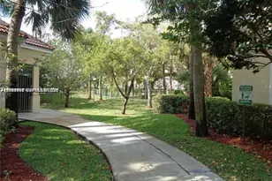 650 S Park Rd, Hollywood, FL 33021 - Photo 23