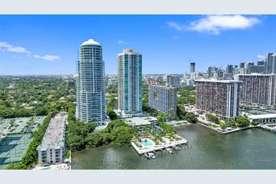 2101 Brickell Ave #2102, Miami, FL 33129 - Photo 15