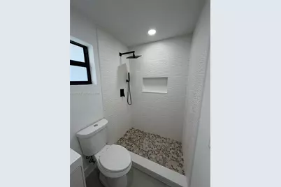 2421 NW 153rd St #0, Miami Gardens, FL 33054 - Photo 23