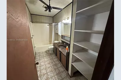 162 SE 27th Way, Boynton Beach, FL 33435 - Photo 57