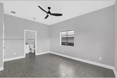 2210 Farragut St, Hollywood, FL 33020 - Photo 9