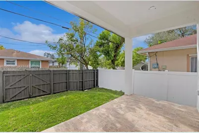 2210 Farragut St, Hollywood, FL 33020 - Photo 15