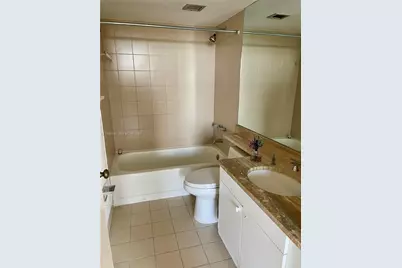 441 Valencia Ave #803, Coral Gables, FL 33134 - Photo 17