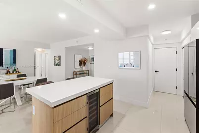 5825 Collins Ave #10E, Miami Beach, FL 33140 - Photo 5