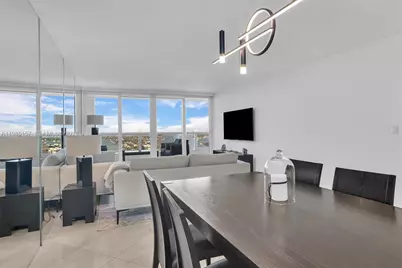 1717 N Bayshore Dr #A-3332, Miami, FL 33132 - Photo 9