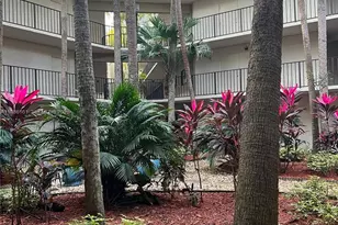 8025 SW 107th Ave, Miami, FL 33173 - Photo 27